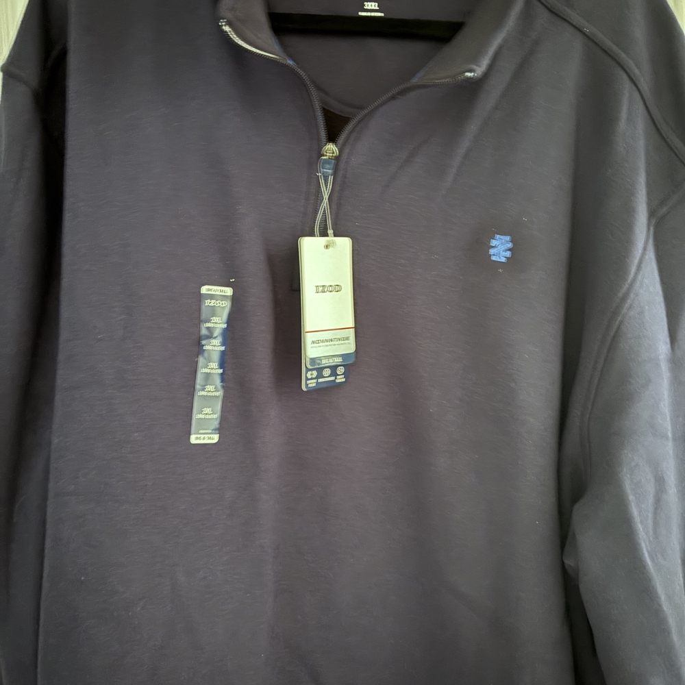 Izod Navy Sweatshirt with Blue Accent